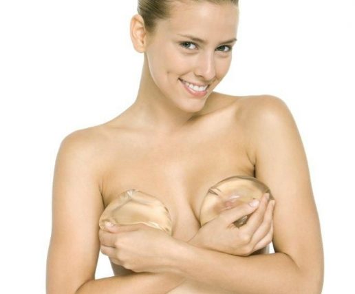 aleris-hamlet, plastikkirurgi, silikone bryster, brystforstørrende operation, bryster, kroppen, krop, kvindekroppen, kirurgi, bodyimage, botox