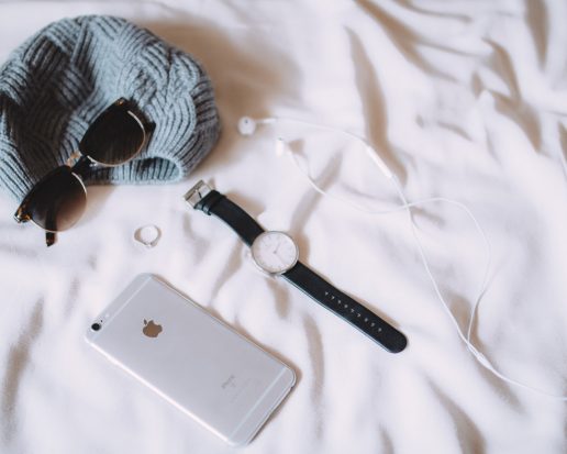 ting, miste ting, glemmer, smider væk, telefon, solbriller, sur, ring, hat