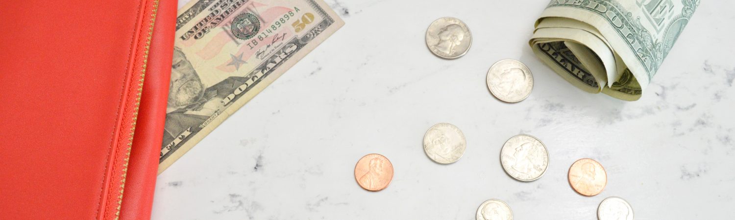 Økonomi, opsparing, penge. (Foto: Unsplash)