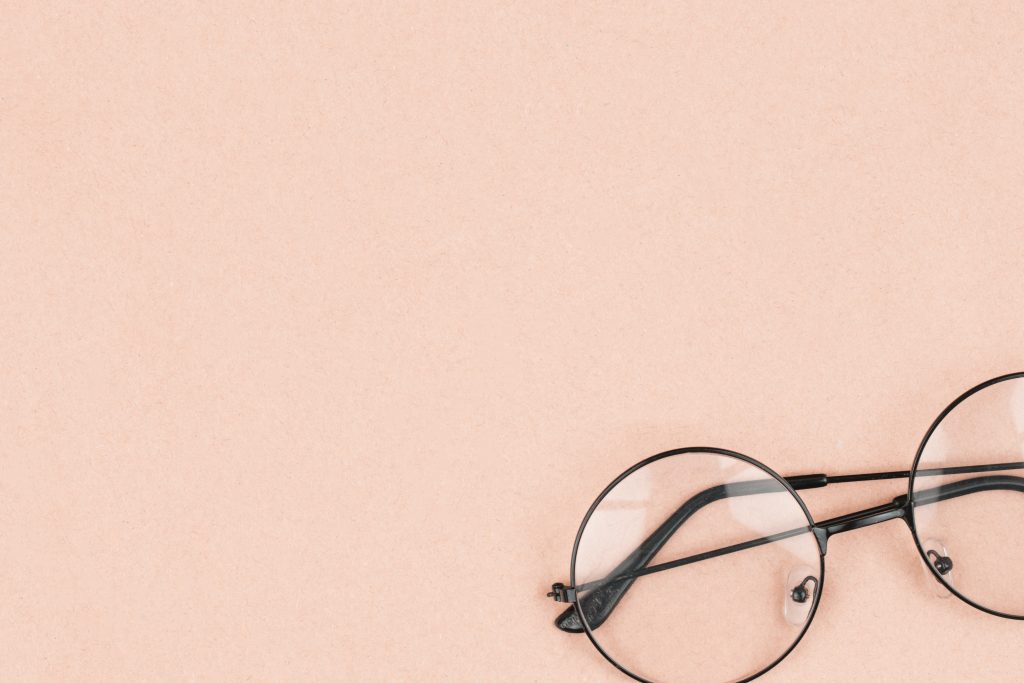 briller (Foto: Unsplash)