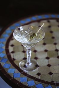 dry martini drink cocktail